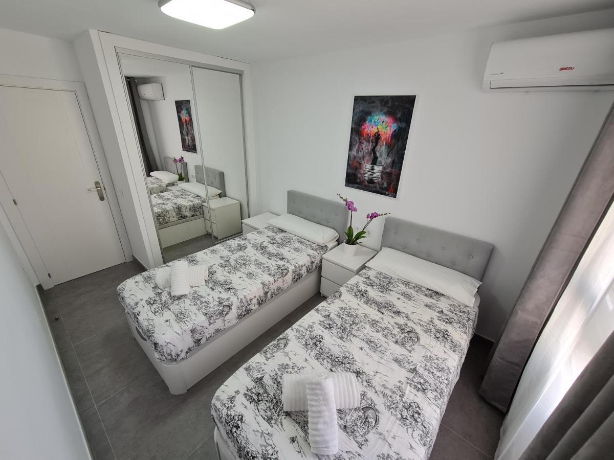 Modern 3 Bedroom Luxury Apartment In Torremolinos Bagian luar foto
